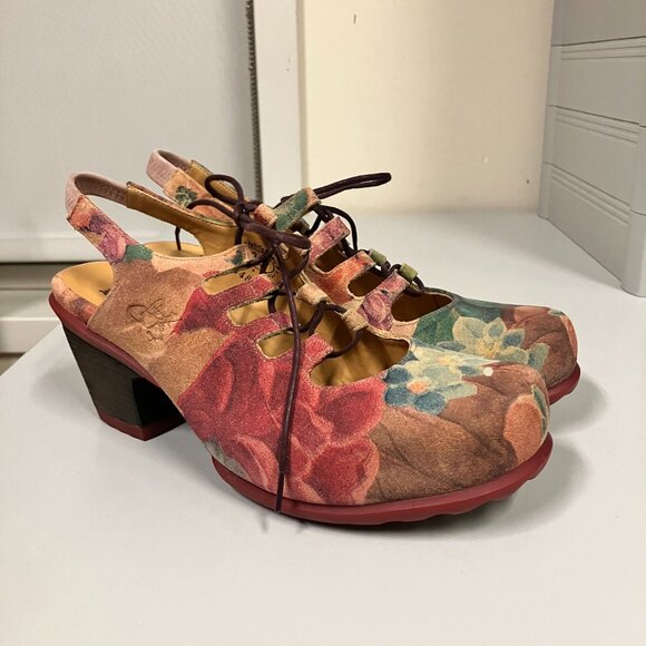 *BRAND NEW* Fluevog Hopefuls FLOURISH Slingbacks, Size 9.5 (runs small). Lovely! - Picture 2 of 11